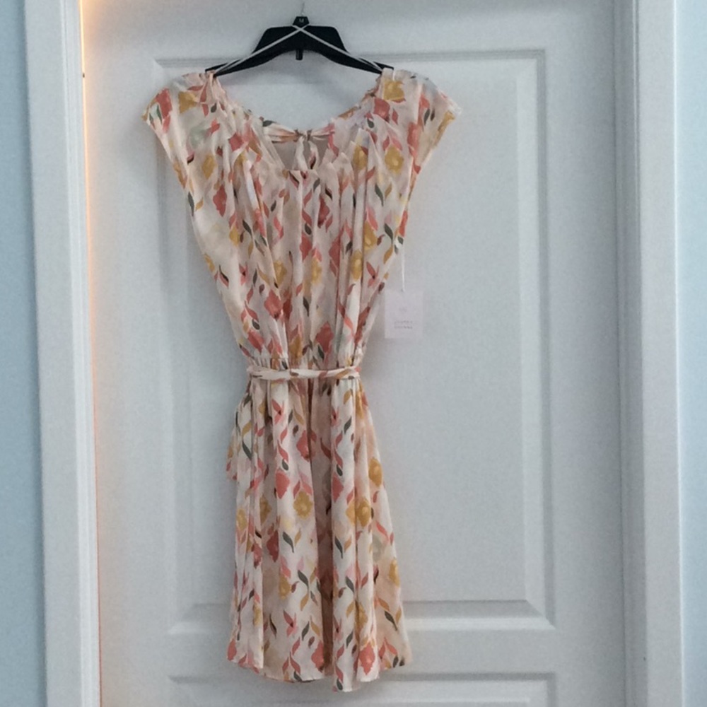 💥Price Drop!💥Lauren Conrad Pleat Neck Dress